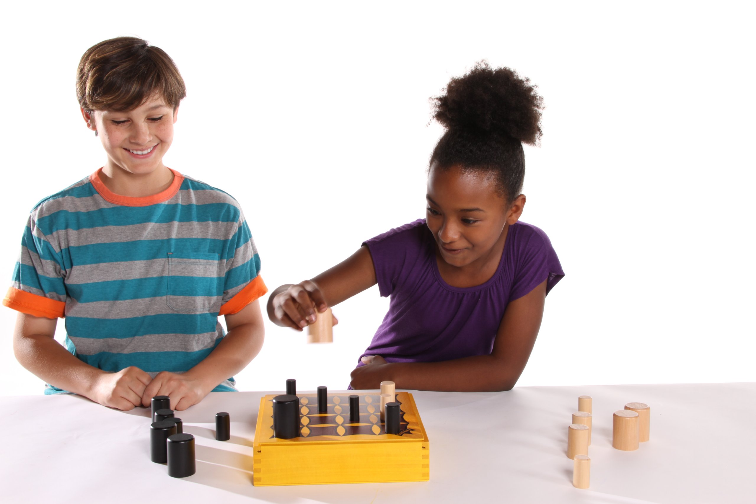 Gobblet! Abstract Strategy Board Game - Award Winning Kids or Adults Original All Wooden Board Game by Blue Orange Games - 2 Players for Ages 7 to 99. - Image 5